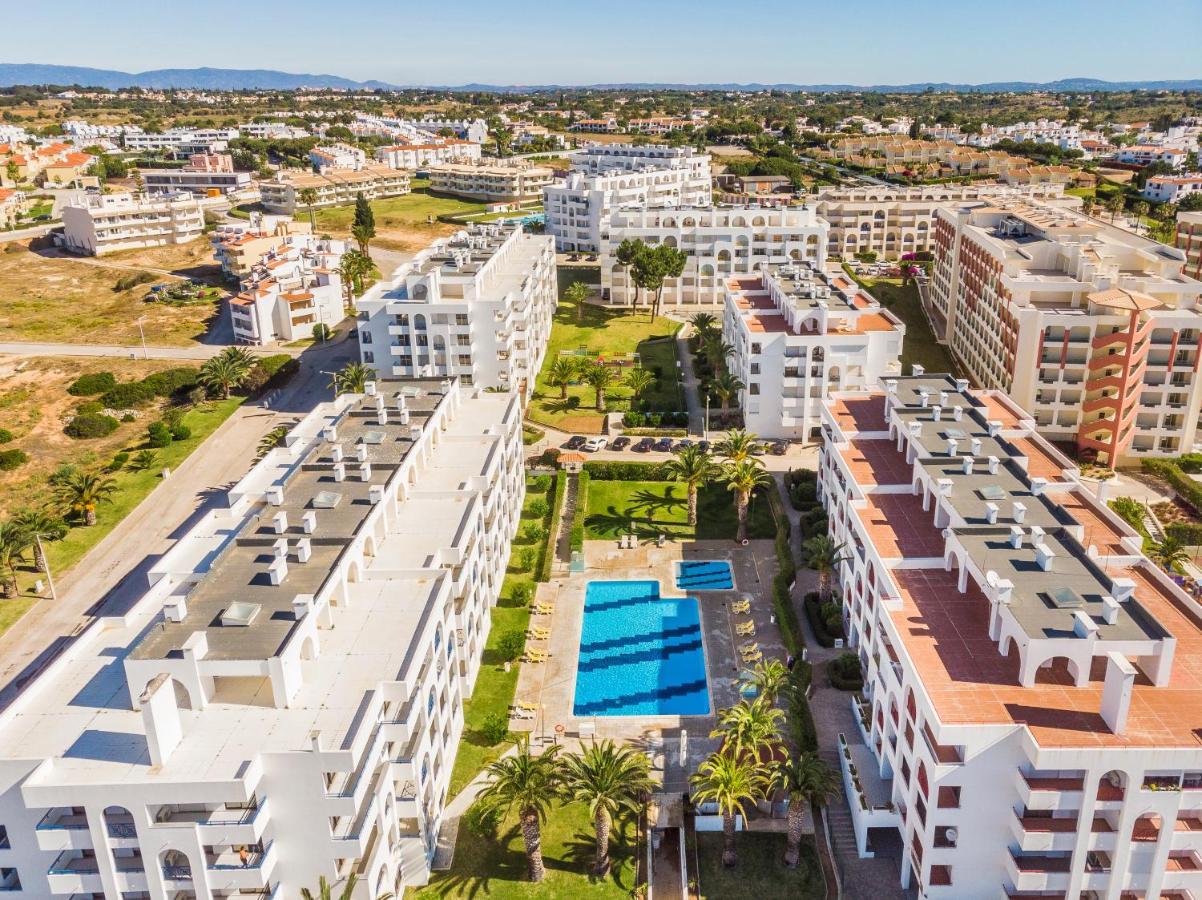 Quinta Das Palmeiras Pool & Beach In Pera Porches  Buitenkant foto